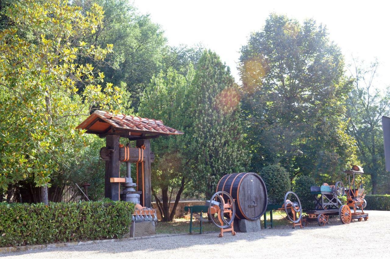 Hotel Del Lago Cavriglia Exteriör bild